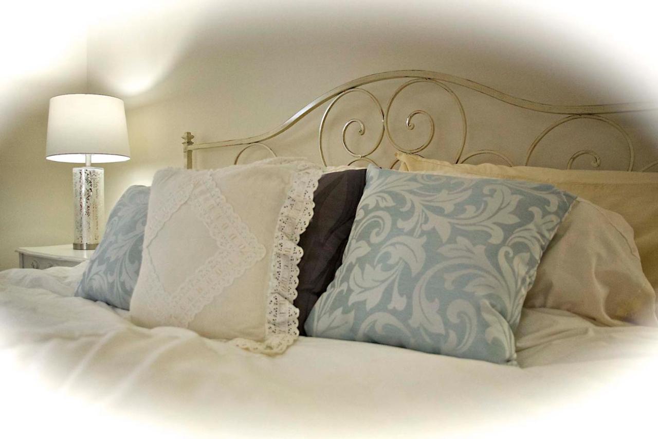 The Cheshire Cat Bed And Breakfast Elora Zewnętrze zdjęcie